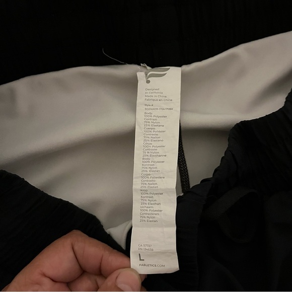 Fabletics Sloane Running Short Black/Smokey Runyon Athletic Shorts Sz L - Picture 7 of 8